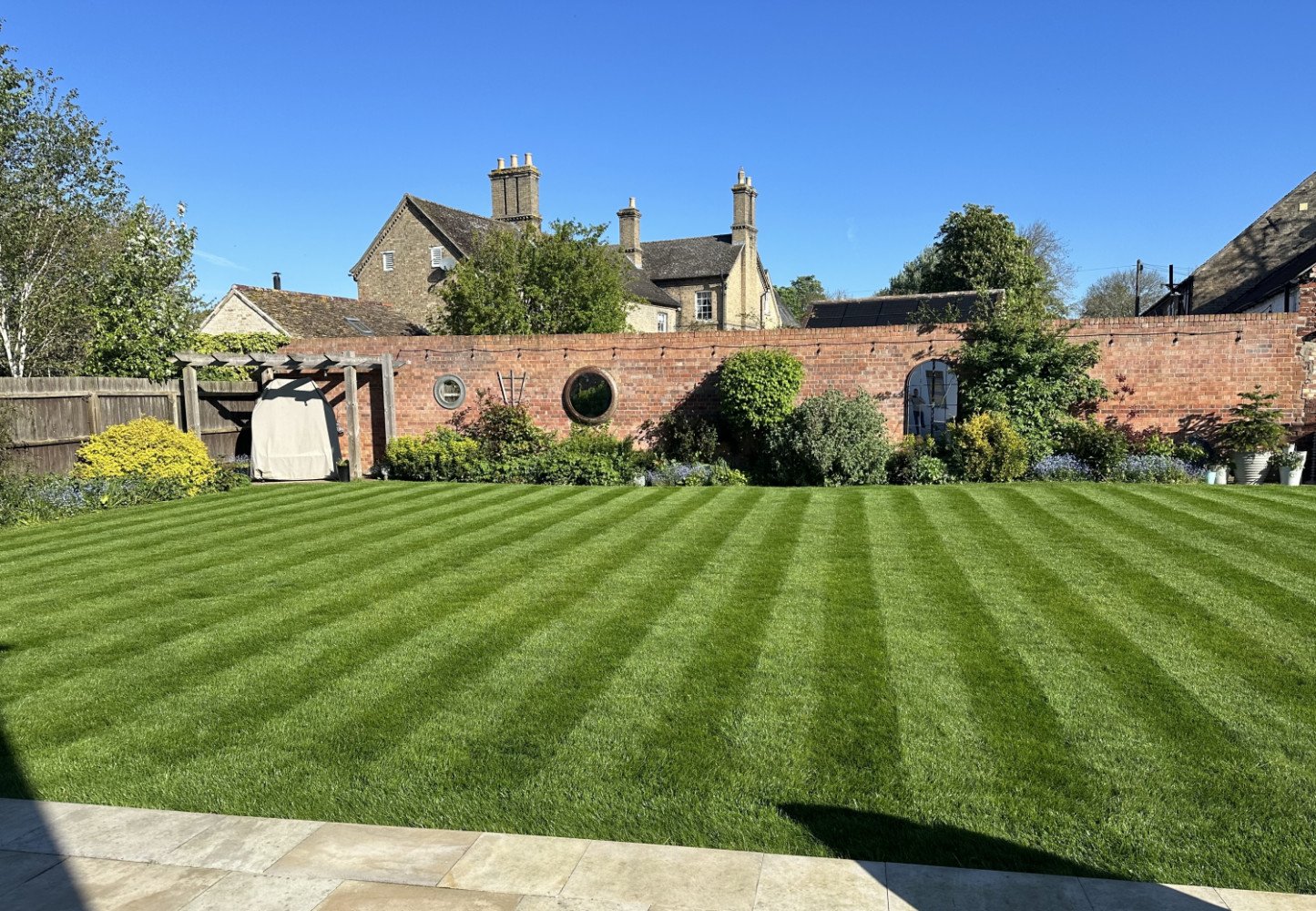 Mowing Tips for Summer